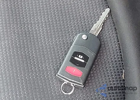 2010 Mazda Mazda5 Sport из США, поврежденный, VIN JM1CR2W33A0384583